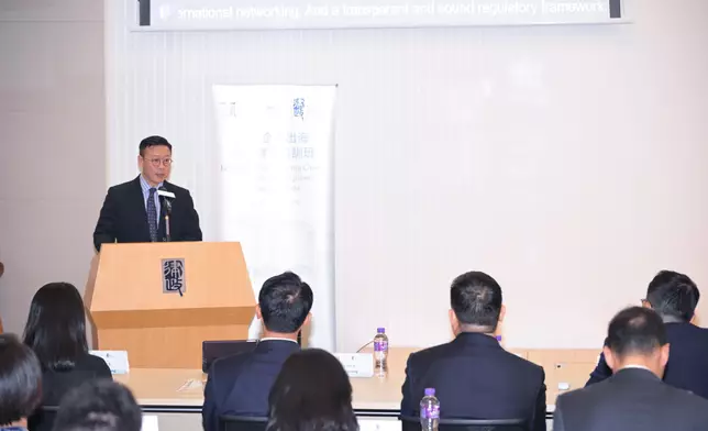 Speech by DSJ at graduation ceremony of Legal Practical Training Course for Chinese Enterprises Going Overseas Source: HKSAR Government Press Releases