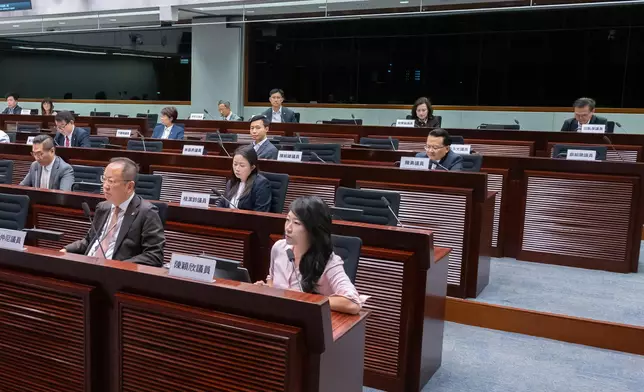 LegCo Members meet with members of Wan Chai and Tuen Mun District Councils Source: HKSAR Government Press Releases