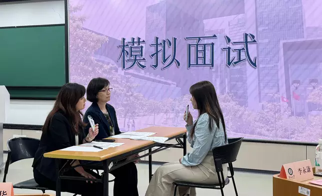 CSB leads delegation to conduct career talks at universities in Guangdong and Fujian Source: HKSAR Government Press Releases