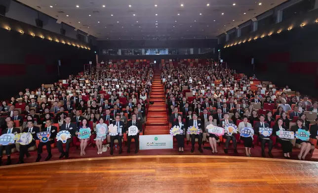 Ombudsman commends excellent public services with annual awards and calls for joint efforts from departments and organisations to enhance governance effectiveness by putting people first Source: HKSAR Government Press Releases