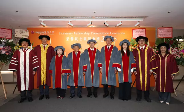 Lingnan University confers honorary fellowships. From left: Prof S. Joe Qin, President and Wai Kee Kau Chair Professor of Data Science of Lingnan University; The Hon Andrew Yao Cho-fai, Chairman of the Council; Honorary fellows Ms Katherine Cheung Marn-kay; Mr Yeung Fan (Yeung Chun-fan); Mr Ma Fung-kwok; Mr Irons Sze; Ms Guo Jingjing; The Hon Augustine Wong Ho-ming, Deputy Chairman of the Council; Ms Carrie Leung Ka-lai, Treasurer of the Council. Photo source: LU