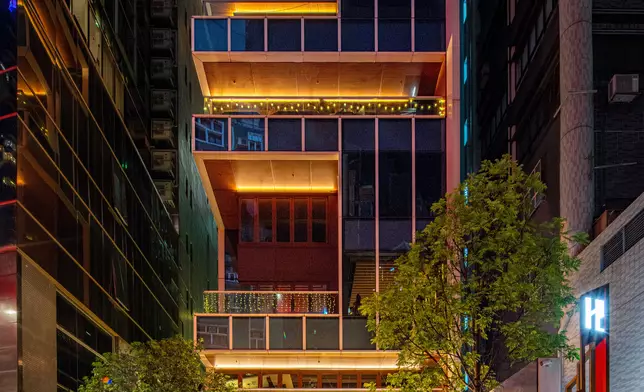 Central’s premier lifestyle landmark, H Code, brings its culinary pedigree to the celebration. Leading the showcase are The Diplomat, reigning as Asia’s No. 1 and World’s No. 4 burger bar this year, and chic artisanal izakaya Birdie, each presenting signature flavours curated for the festival.