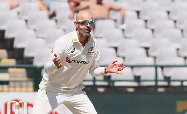 Aus Vs Rsa South Africa leads Australia by 102 runs at lunch on day 4 of third ...