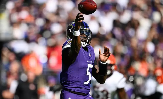 Baltimore Ravens quarterback Tyler Huntley (5) throws the ball during the first half of an NFL football game against the Cincinnati Bengals in Baltimore, Sunday, Oct. 25, 2026. (AP Photo/Nick Wass)