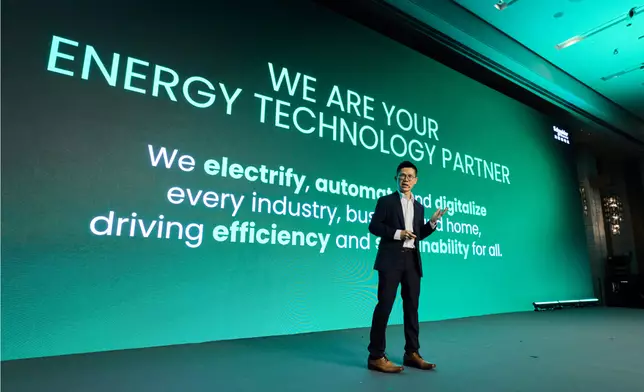 Jonathan Chiu, President of Schneider Electric Hong Kong, delivered the opening keynote, "A Defining Moment for Advancing Energy Tech in Hong Kong."