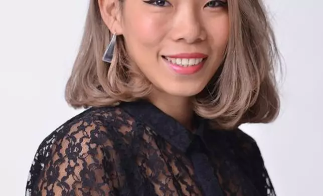 Maki擁8年以上的專業修眉經驗，亦是Benefit香港首位專業修眉師。