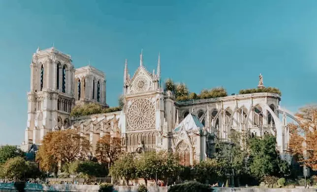 巴黎聖母院原貌（網上圖片）