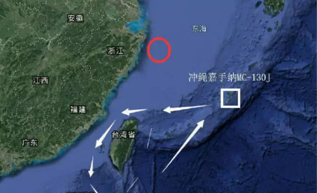 美國特戰運輸機沿台灣海峽中線由北向南飛，後經巴士海峽東返，飛回琉球群島的嘉手納空軍基地。網圖