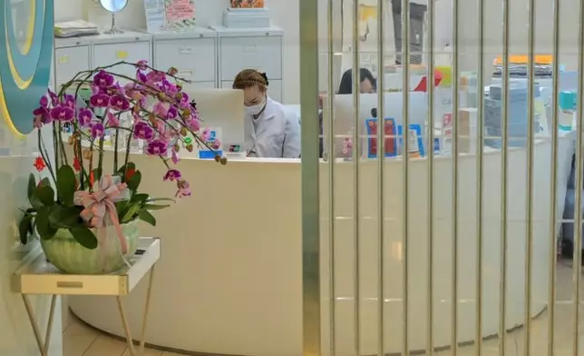 香港美容業總會創會主席葉世雄認為，美容院要停業實屬無辜，零確診都被要求停業。資料圖片