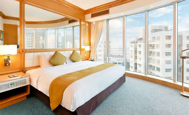 富豪香港酒店想本地居民推出住宿計劃。