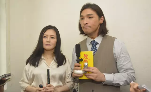 李麗珍透露父親急病離世；黃又南則被風扇鎅傷。