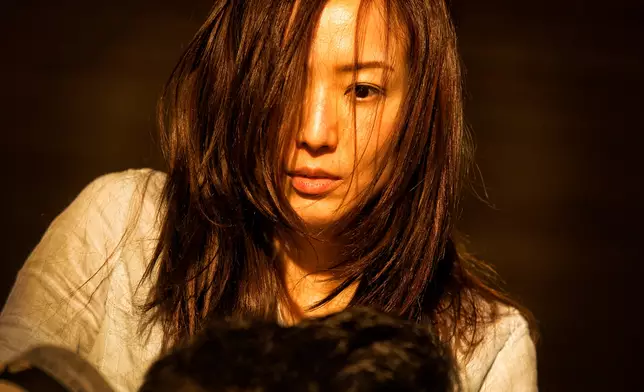 Sammi曾6度入圍香港電影金像獎最佳女主角，雖然全數落空，但演技無庸置疑，是香港人公認的影后級人馬。