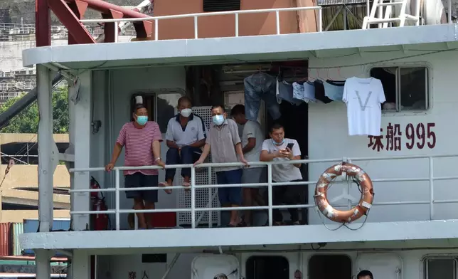 消防蛙人救起事主後證實不治。