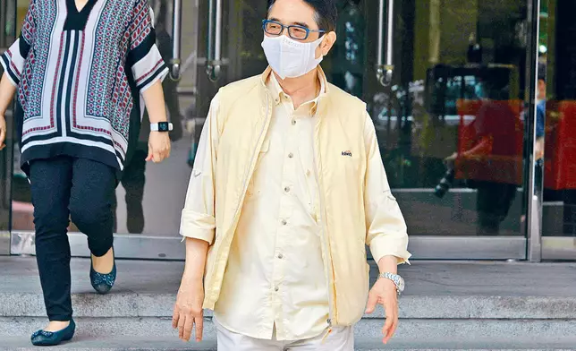 黃國健指泛民議員留任，變相接受或默認人大常委的決定。