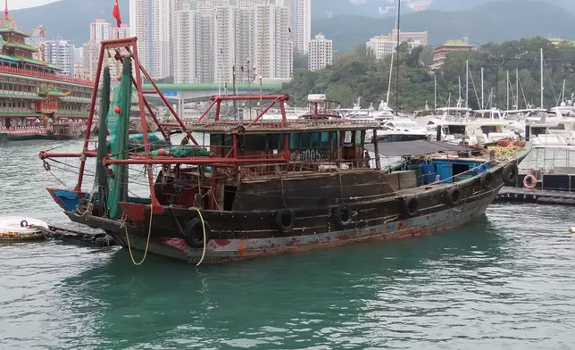拖網漁船。 資料圖片
