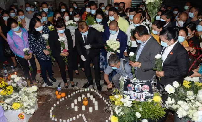 尼泊爾領事館及尼泊爾在港僑民到場悼念火警死難者。