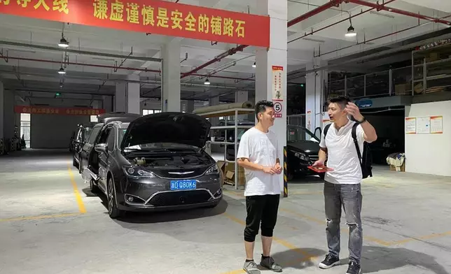 除了香港，早前阿龍都有被邀北上睇風水。