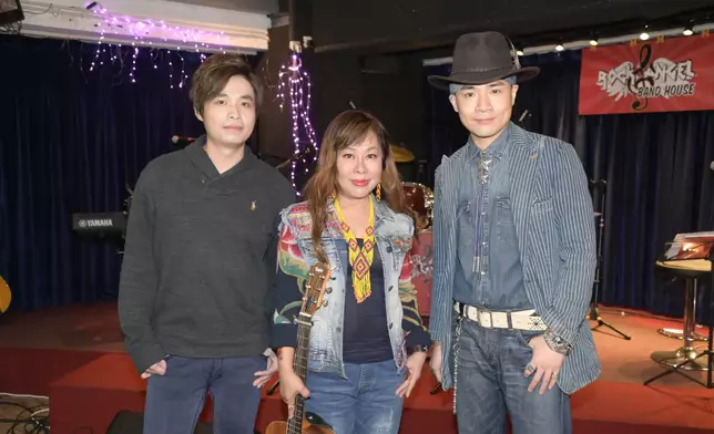 梁安琪獲馮家俊鼓勵；何展睿則應梁安琪邀請創作主題曲。