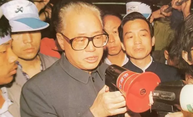 趙紫陽 (網上圖片)