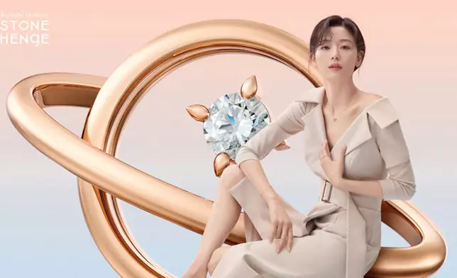 全智賢為珠寶品牌拍攝的最新廣告代言照公開（網上圖片）