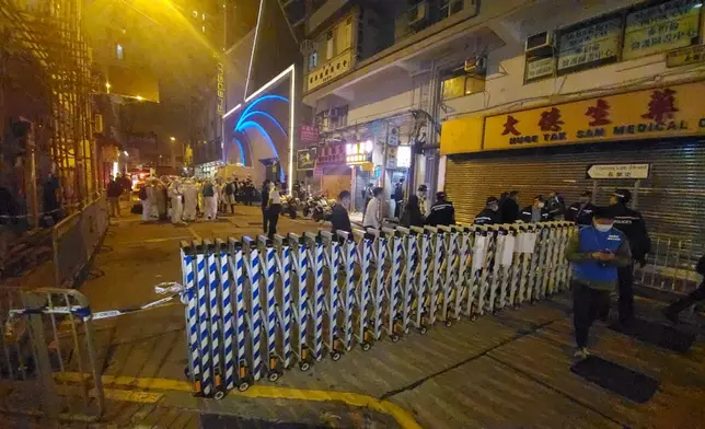 警員到油麻地長樂街志和街一帶設封鎖線。