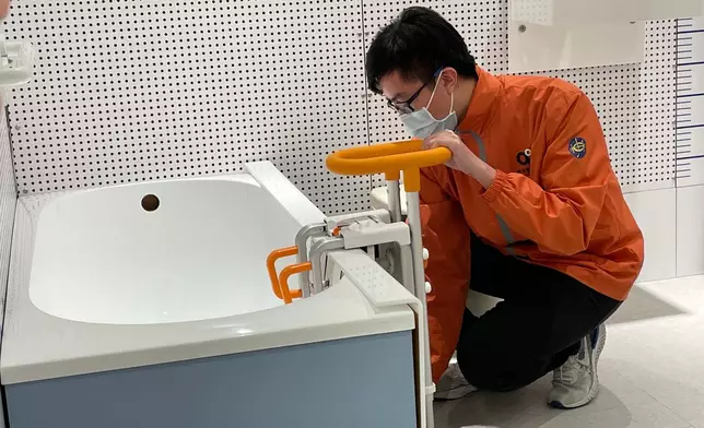 社聯正式推出「a」家樂齡科技教育及租賃服務，暫以沙田區作試點。