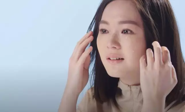 Lolita只在說到媽咪無私的支持時爆喊。