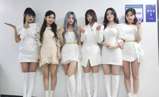穗珍（右一）對上一次有份出席(G)I-DLE的公開行程已經是2月中（網上圖片）
