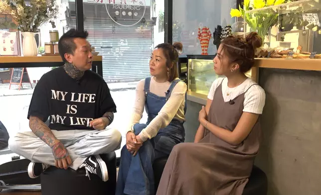 Nicky之前曾任職髮型師超過二十多年，合作過的藝人包括張國榮、張學友、郭富城、張曼玉、吳君如及袁詠儀等。