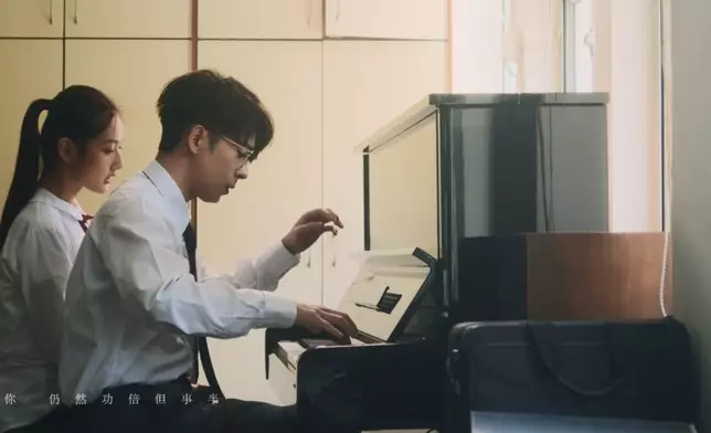 Mandy感恩接拍了Edan的MV而被人認出。