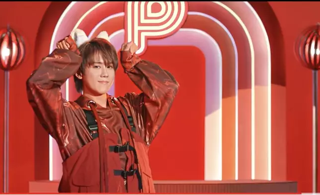 跳出貓貓神態。