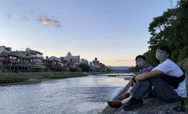 坤哥與Jarvis在京都睇風景兼談心。