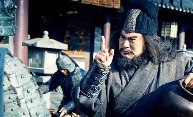 影視中酒風彪悍的張飛。網上圖片