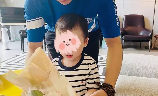 母親節公布有第二胎的消息。