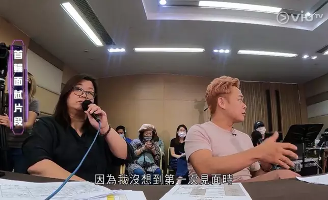 花姐好想知點解Gloria要帶寫真面試。