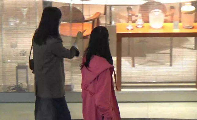 最後睇咗45分鐘，都冇買任何嘢。