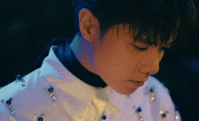 張敬軒打入各榜十大，好威水！