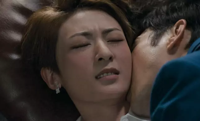 秋成話場戲都幾大膽。