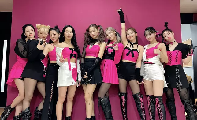 TWICE即將展開世界巡迴演唱會（TWICE Twitter圖片）