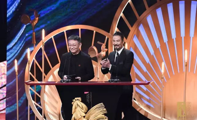 任達華受邀擔任頒獎嘉賓，與侯勇為趙小丁《懸崖之上》頒發「最佳攝影」榮譽。