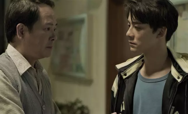 陳嘉輝教戲教到自己都喊埋一份。