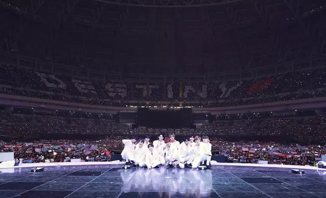 Wanna One在3年前的1月27日舉行解散演唱會（網上圖片）