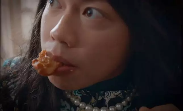 豪哥扮的八姨婆......