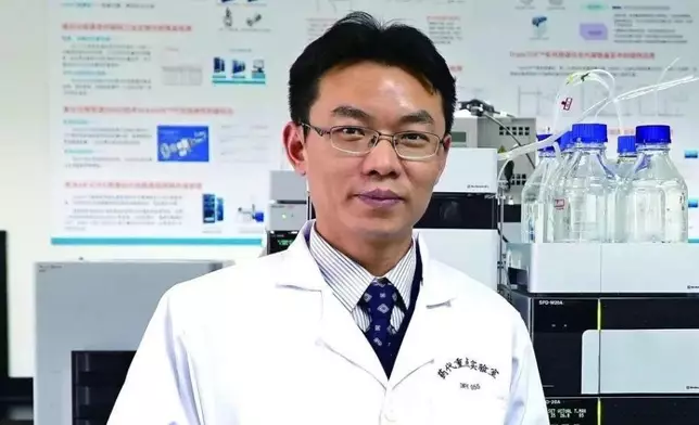 郝海平稱校方為了鼓勵科研，合資格的學者可以潛心研究，10年不用發表論文。資料圖片