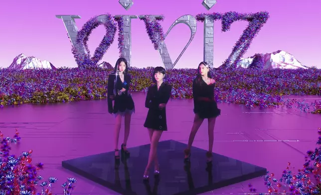 VIVIZ昨日正式出道（網上圖片）