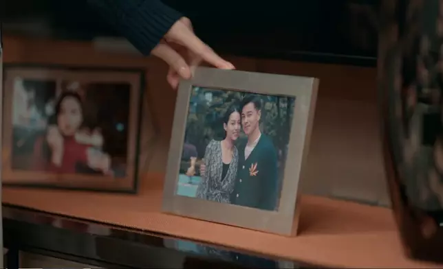 不過呢張甜蜜合照。