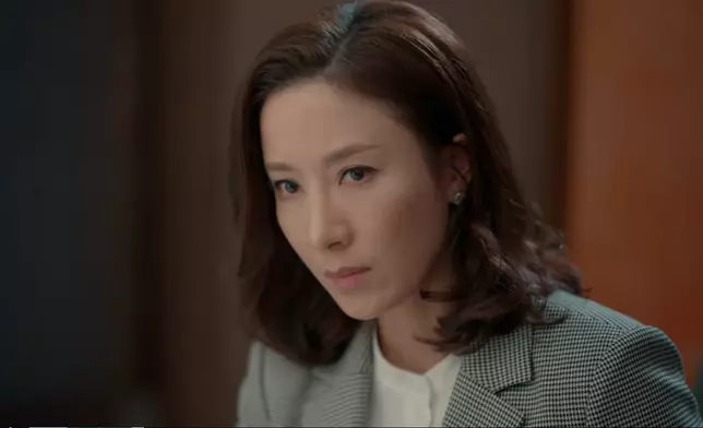 甄芯最後呢個眼神好有層次。