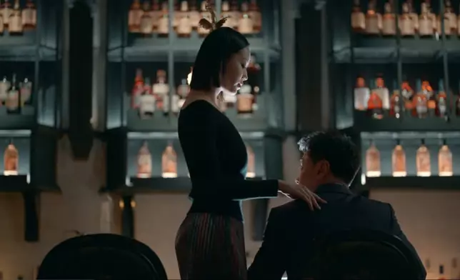 小三Mandy喺網絡掀起連番討論，而佢嘅顏值係網民最大嘅爭議點。