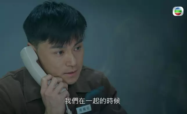 細心留意嘅話，黃浩然呢段戲全程都係眼泛淚光，難怪獲不少網民讚演技有進步。