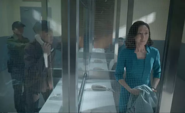 世界上最遙遠的距離…二人陷入離婚危機